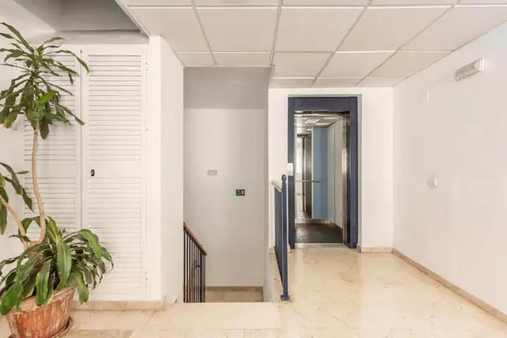 Lunaroom Center & Quiet Guesthouse Málaga Eksteriør bilde